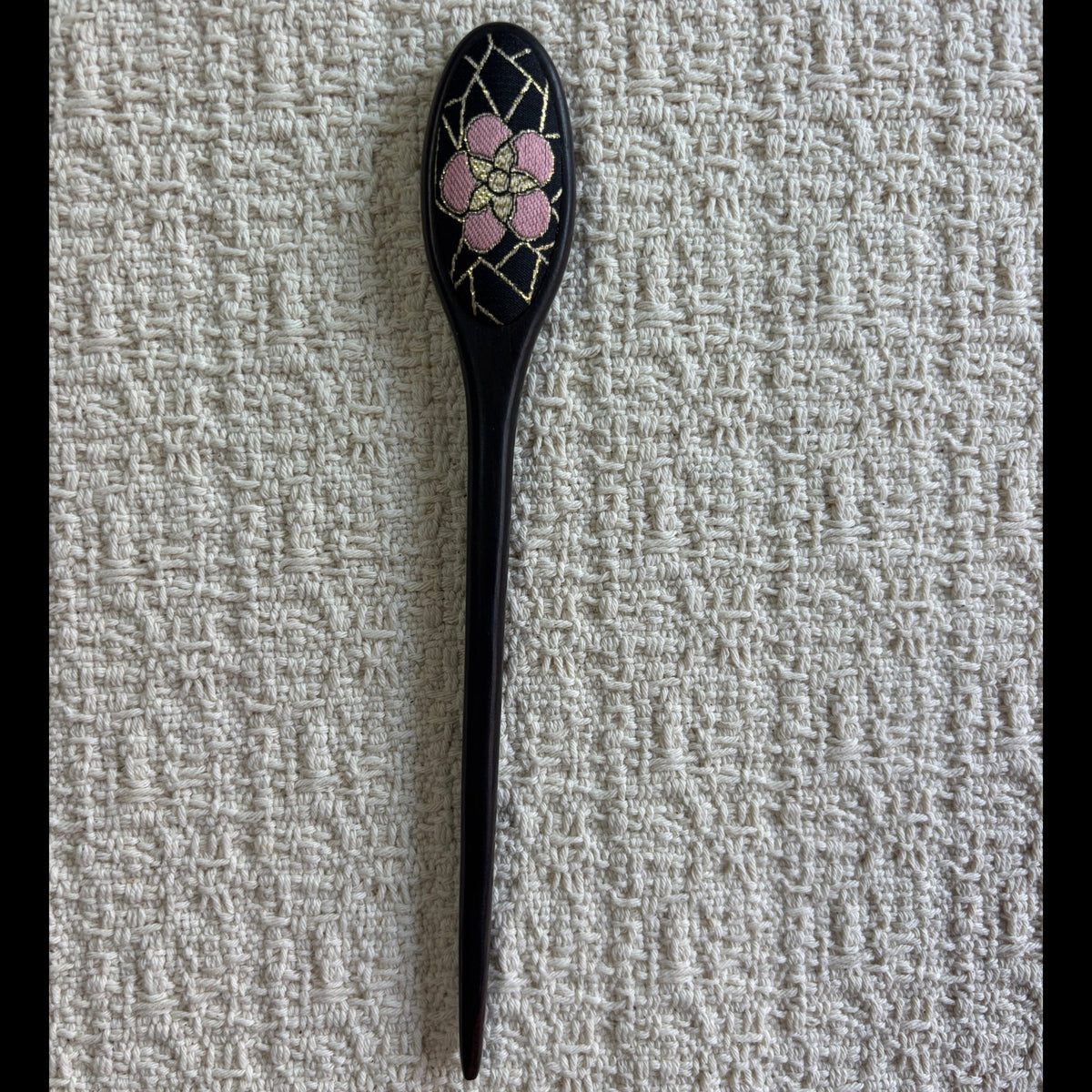 JOFAE Sakura Blossom Wooden Hair Stick – Kyoto Brocade Floral Hair Pin in Ebony Black - JOFAE Kyoto