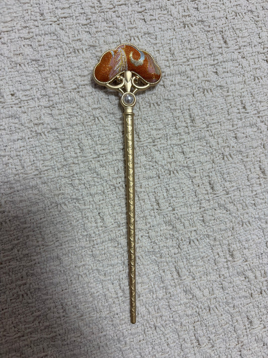 JOFAE Amber Butterfly Hair Stick – Elegant Brocade Hairpin Inspired by Art Nouveau and Oriental Butterfly Symbolism