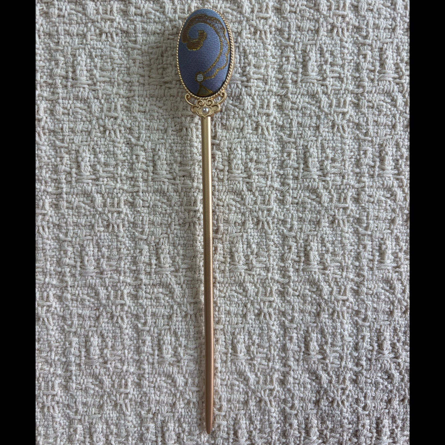 JOFAE Kyoto Celestial Cloud hair stick featuring an elegant brocade design inspired by traditional oriental motifs
