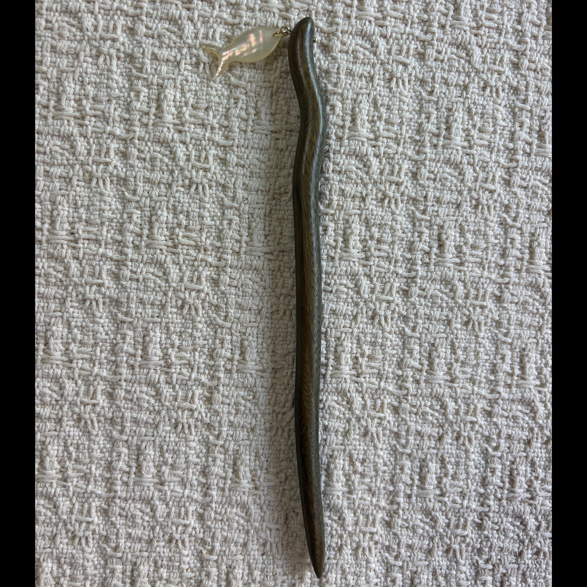 JOFAE Kyoto green sandalwood hair stick with fish pendant, minimalist natural wood hair pin inspired by Kyoto elegance