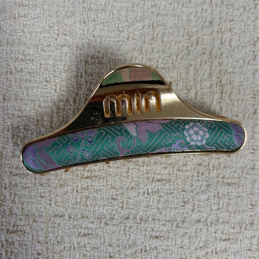 JOFAE Kyoto Rounded Bar with Sculpted Handle Hair Claw Clip – A Quiet Refuge