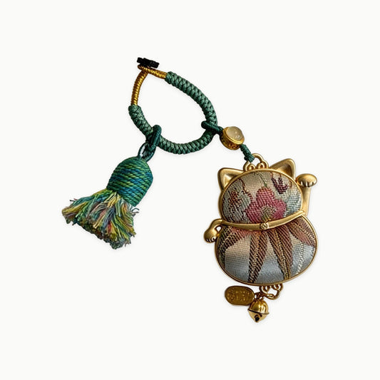 Maneki Neko Lucky Charm (White) – Kyoto Inspired Handmade Amulet – Symbol of Peace, Clarity and Positive Energy – Traditional Japanese Craft - original product on a light background