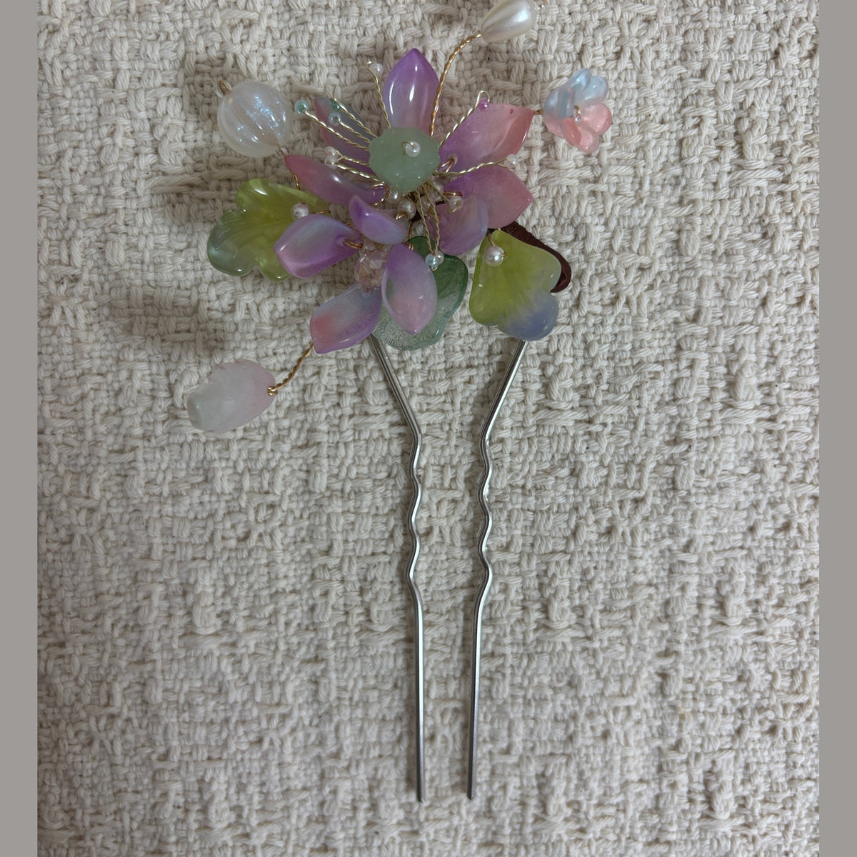 Liuli Glass Bouquet Two-Prong Hair Pin by JOFAE Kyoto